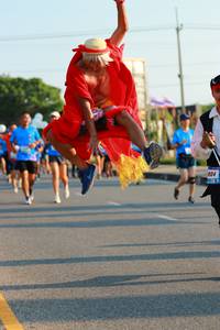 BIB: 904
                            <button type="button" onclick="openModal(3174631)" class="btn btn-primary btn-sm float-right btn-popup" data-toggle="modal" data-target=".modal-high-quality">
                        <i class="fas fa-shopping-cart"></i> Add to Cart
                    </button>
                                            <button type="button" onclick="isThisMe(3174631, true)" class="btn btn-success btn-sm float-right btn-popup btn-isme hidden" data-toggle="tooltip" data-placement="bottom" title="นี่คือรูปของคุณใช่ไหม คลิกที่นี่เพื่อเอาเข้าอัลบั้ม">
                        <i class="fas fa-plus"></i> Add to album
                    </button>
                    <button type="button" onclick="isThisMe(3174631, false)" class="btn btn-warning btn-sm float-right btn-popup btn-isnotme hidden">
                        <i class="fas fa-ban"></i> Remove from album
                    </button>