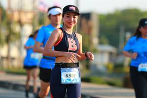 BIB: 6908
                            <button type="button" onclick="openModal(3184913)" class="btn btn-primary btn-sm float-right btn-popup" data-toggle="modal" data-target=".modal-high-quality">
                        <i class="fas fa-shopping-cart"></i> Add to Cart
                    </button>
                                            <button type="button" onclick="isThisMe(3184913, true)" class="btn btn-success btn-sm float-right btn-popup btn-isme hidden" data-toggle="tooltip" data-placement="bottom" title="นี่คือรูปของคุณใช่ไหม คลิกที่นี่เพื่อเอาเข้าอัลบั้ม">
                        <i class="fas fa-plus"></i> Add to album
                    </button>
                    <button type="button" onclick="isThisMe(3184913, false)" class="btn btn-warning btn-sm float-right btn-popup btn-isnotme hidden">
                        <i class="fas fa-ban"></i> Remove from album
                    </button>