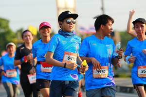 BIB: 8413, 570
                            <button type="button" onclick="openModal(3194104)" class="btn btn-primary btn-sm float-right btn-popup" data-toggle="modal" data-target=".modal-high-quality">
                        <i class="fas fa-shopping-cart"></i> Add to Cart
                    </button>
                                            <button type="button" onclick="isThisMe(3194104, true)" class="btn btn-success btn-sm float-right btn-popup btn-isme hidden" data-toggle="tooltip" data-placement="bottom" title="นี่คือรูปของคุณใช่ไหม คลิกที่นี่เพื่อเอาเข้าอัลบั้ม">
                        <i class="fas fa-plus"></i> Add to album
                    </button>
                    <button type="button" onclick="isThisMe(3194104, false)" class="btn btn-warning btn-sm float-right btn-popup btn-isnotme hidden">
                        <i class="fas fa-ban"></i> Remove from album
                    </button>