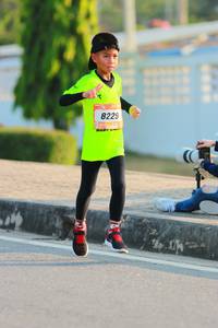 BIB: 8229
                            <button type="button" onclick="openModal(3192363)" class="btn btn-primary btn-sm float-right btn-popup" data-toggle="modal" data-target=".modal-high-quality">
                        <i class="fas fa-shopping-cart"></i> Add to Cart
                    </button>
                                            <button type="button" onclick="isThisMe(3192363, true)" class="btn btn-success btn-sm float-right btn-popup btn-isme hidden" data-toggle="tooltip" data-placement="bottom" title="นี่คือรูปของคุณใช่ไหม คลิกที่นี่เพื่อเอาเข้าอัลบั้ม">
                        <i class="fas fa-plus"></i> Add to album
                    </button>
                    <button type="button" onclick="isThisMe(3192363, false)" class="btn btn-warning btn-sm float-right btn-popup btn-isnotme hidden">
                        <i class="fas fa-ban"></i> Remove from album
                    </button>