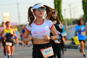 BIB: 8575
                            <button type="button" onclick="openModal(3194393)" class="btn btn-primary btn-sm float-right btn-popup" data-toggle="modal" data-target=".modal-high-quality">
                        <i class="fas fa-shopping-cart"></i> Add to Cart
                    </button>
                                            <button type="button" onclick="isThisMe(3194393, true)" class="btn btn-success btn-sm float-right btn-popup btn-isme hidden" data-toggle="tooltip" data-placement="bottom" title="นี่คือรูปของคุณใช่ไหม คลิกที่นี่เพื่อเอาเข้าอัลบั้ม">
                        <i class="fas fa-plus"></i> Add to album
                    </button>
                    <button type="button" onclick="isThisMe(3194393, false)" class="btn btn-warning btn-sm float-right btn-popup btn-isnotme hidden">
                        <i class="fas fa-ban"></i> Remove from album
                    </button>