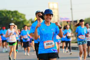 BIB: 8939
                            <button type="button" onclick="openModal(3194198)" class="btn btn-primary btn-sm float-right btn-popup" data-toggle="modal" data-target=".modal-high-quality">
                        <i class="fas fa-shopping-cart"></i> Add to Cart
                    </button>
                                            <button type="button" onclick="isThisMe(3194198, true)" class="btn btn-success btn-sm float-right btn-popup btn-isme hidden" data-toggle="tooltip" data-placement="bottom" title="นี่คือรูปของคุณใช่ไหม คลิกที่นี่เพื่อเอาเข้าอัลบั้ม">
                        <i class="fas fa-plus"></i> Add to album
                    </button>
                    <button type="button" onclick="isThisMe(3194198, false)" class="btn btn-warning btn-sm float-right btn-popup btn-isnotme hidden">
                        <i class="fas fa-ban"></i> Remove from album
                    </button>