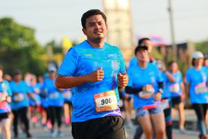 BIB: 
                            <button type="button" onclick="openModal(3194032)" class="btn btn-primary btn-sm float-right btn-popup" data-toggle="modal" data-target=".modal-high-quality">
                        <i class="fas fa-shopping-cart"></i> Add to Cart
                    </button>
                                            <button type="button" onclick="isThisMe(3194032, true)" class="btn btn-success btn-sm float-right btn-popup btn-isme hidden" data-toggle="tooltip" data-placement="bottom" title="นี่คือรูปของคุณใช่ไหม คลิกที่นี่เพื่อเอาเข้าอัลบั้ม">
                        <i class="fas fa-plus"></i> Add to album
                    </button>
                    <button type="button" onclick="isThisMe(3194032, false)" class="btn btn-warning btn-sm float-right btn-popup btn-isnotme hidden">
                        <i class="fas fa-ban"></i> Remove from album
                    </button>