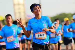 BIB: 8041
                            <button type="button" onclick="openModal(3193888)" class="btn btn-primary btn-sm float-right btn-popup" data-toggle="modal" data-target=".modal-high-quality">
                        <i class="fas fa-shopping-cart"></i> Add to Cart
                    </button>
                                            <button type="button" onclick="isThisMe(3193888, true)" class="btn btn-success btn-sm float-right btn-popup btn-isme hidden" data-toggle="tooltip" data-placement="bottom" title="นี่คือรูปของคุณใช่ไหม คลิกที่นี่เพื่อเอาเข้าอัลบั้ม">
                        <i class="fas fa-plus"></i> Add to album
                    </button>
                    <button type="button" onclick="isThisMe(3193888, false)" class="btn btn-warning btn-sm float-right btn-popup btn-isnotme hidden">
                        <i class="fas fa-ban"></i> Remove from album
                    </button>