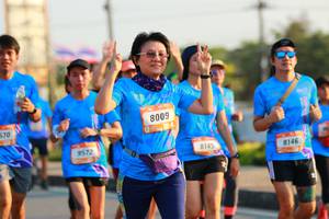 BIB: 570, 8009, 9572, 8145, 8146
                            <button type="button" onclick="openModal(3194099)" class="btn btn-primary btn-sm float-right btn-popup" data-toggle="modal" data-target=".modal-high-quality">
                        <i class="fas fa-shopping-cart"></i> Add to Cart
                    </button>
                                            <button type="button" onclick="isThisMe(3194099, true)" class="btn btn-success btn-sm float-right btn-popup btn-isme hidden" data-toggle="tooltip" data-placement="bottom" title="นี่คือรูปของคุณใช่ไหม คลิกที่นี่เพื่อเอาเข้าอัลบั้ม">
                        <i class="fas fa-plus"></i> Add to album
                    </button>
                    <button type="button" onclick="isThisMe(3194099, false)" class="btn btn-warning btn-sm float-right btn-popup btn-isnotme hidden">
                        <i class="fas fa-ban"></i> Remove from album
                    </button>