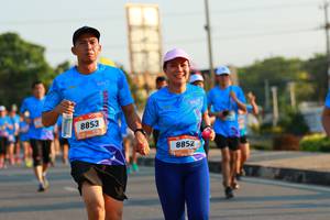 BIB: 8853, 8852
                            <button type="button" onclick="openModal(3193819)" class="btn btn-primary btn-sm float-right btn-popup" data-toggle="modal" data-target=".modal-high-quality">
                        <i class="fas fa-shopping-cart"></i> Add to Cart
                    </button>
                                            <button type="button" onclick="isThisMe(3193819, true)" class="btn btn-success btn-sm float-right btn-popup btn-isme hidden" data-toggle="tooltip" data-placement="bottom" title="นี่คือรูปของคุณใช่ไหม คลิกที่นี่เพื่อเอาเข้าอัลบั้ม">
                        <i class="fas fa-plus"></i> Add to album
                    </button>
                    <button type="button" onclick="isThisMe(3193819, false)" class="btn btn-warning btn-sm float-right btn-popup btn-isnotme hidden">
                        <i class="fas fa-ban"></i> Remove from album
                    </button>