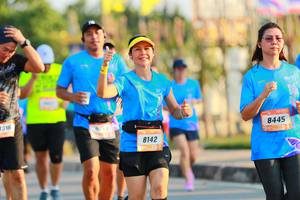 BIB: 8445, 316, 8142
                            <button type="button" onclick="openModal(3193326)" class="btn btn-primary btn-sm float-right btn-popup" data-toggle="modal" data-target=".modal-high-quality">
                        <i class="fas fa-shopping-cart"></i> Add to Cart
                    </button>
                                            <button type="button" onclick="isThisMe(3193326, true)" class="btn btn-success btn-sm float-right btn-popup btn-isme hidden" data-toggle="tooltip" data-placement="bottom" title="นี่คือรูปของคุณใช่ไหม คลิกที่นี่เพื่อเอาเข้าอัลบั้ม">
                        <i class="fas fa-plus"></i> Add to album
                    </button>
                    <button type="button" onclick="isThisMe(3193326, false)" class="btn btn-warning btn-sm float-right btn-popup btn-isnotme hidden">
                        <i class="fas fa-ban"></i> Remove from album
                    </button>