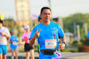 BIB: 
                            <button type="button" onclick="openModal(3193242)" class="btn btn-primary btn-sm float-right btn-popup" data-toggle="modal" data-target=".modal-high-quality">
                        <i class="fas fa-shopping-cart"></i> Add to Cart
                    </button>
                                            <button type="button" onclick="isThisMe(3193242, true)" class="btn btn-success btn-sm float-right btn-popup btn-isme hidden" data-toggle="tooltip" data-placement="bottom" title="นี่คือรูปของคุณใช่ไหม คลิกที่นี่เพื่อเอาเข้าอัลบั้ม">
                        <i class="fas fa-plus"></i> Add to album
                    </button>
                    <button type="button" onclick="isThisMe(3193242, false)" class="btn btn-warning btn-sm float-right btn-popup btn-isnotme hidden">
                        <i class="fas fa-ban"></i> Remove from album
                    </button>