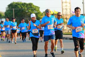 BIB: 9472, 8073, 9471, 9355
                            <button type="button" onclick="openModal(3193860)" class="btn btn-primary btn-sm float-right btn-popup" data-toggle="modal" data-target=".modal-high-quality">
                        <i class="fas fa-shopping-cart"></i> Add to Cart
                    </button>
                                            <button type="button" onclick="isThisMe(3193860, true)" class="btn btn-success btn-sm float-right btn-popup btn-isme hidden" data-toggle="tooltip" data-placement="bottom" title="นี่คือรูปของคุณใช่ไหม คลิกที่นี่เพื่อเอาเข้าอัลบั้ม">
                        <i class="fas fa-plus"></i> Add to album
                    </button>
                    <button type="button" onclick="isThisMe(3193860, false)" class="btn btn-warning btn-sm float-right btn-popup btn-isnotme hidden">
                        <i class="fas fa-ban"></i> Remove from album
                    </button>