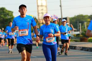 BIB: 8853, 8852
                            <button type="button" onclick="openModal(3193816)" class="btn btn-primary btn-sm float-right btn-popup" data-toggle="modal" data-target=".modal-high-quality">
                        <i class="fas fa-shopping-cart"></i> Add to Cart
                    </button>
                                            <button type="button" onclick="isThisMe(3193816, true)" class="btn btn-success btn-sm float-right btn-popup btn-isme hidden" data-toggle="tooltip" data-placement="bottom" title="นี่คือรูปของคุณใช่ไหม คลิกที่นี่เพื่อเอาเข้าอัลบั้ม">
                        <i class="fas fa-plus"></i> Add to album
                    </button>
                    <button type="button" onclick="isThisMe(3193816, false)" class="btn btn-warning btn-sm float-right btn-popup btn-isnotme hidden">
                        <i class="fas fa-ban"></i> Remove from album
                    </button>