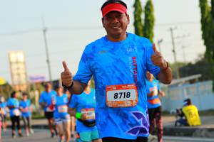 BIB: 8718
                            <button type="button" onclick="openModal(3194258)" class="btn btn-primary btn-sm float-right btn-popup" data-toggle="modal" data-target=".modal-high-quality">
                        <i class="fas fa-shopping-cart"></i> Add to Cart
                    </button>
                                            <button type="button" onclick="isThisMe(3194258, true)" class="btn btn-success btn-sm float-right btn-popup btn-isme hidden" data-toggle="tooltip" data-placement="bottom" title="นี่คือรูปของคุณใช่ไหม คลิกที่นี่เพื่อเอาเข้าอัลบั้ม">
                        <i class="fas fa-plus"></i> Add to album
                    </button>
                    <button type="button" onclick="isThisMe(3194258, false)" class="btn btn-warning btn-sm float-right btn-popup btn-isnotme hidden">
                        <i class="fas fa-ban"></i> Remove from album
                    </button>