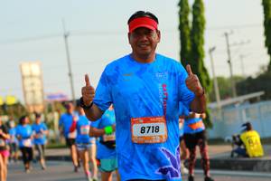 BIB: 8718
                            <button type="button" onclick="openModal(3194256)" class="btn btn-primary btn-sm float-right btn-popup" data-toggle="modal" data-target=".modal-high-quality">
                        <i class="fas fa-shopping-cart"></i> Add to Cart
                    </button>
                                            <button type="button" onclick="isThisMe(3194256, true)" class="btn btn-success btn-sm float-right btn-popup btn-isme hidden" data-toggle="tooltip" data-placement="bottom" title="นี่คือรูปของคุณใช่ไหม คลิกที่นี่เพื่อเอาเข้าอัลบั้ม">
                        <i class="fas fa-plus"></i> Add to album
                    </button>
                    <button type="button" onclick="isThisMe(3194256, false)" class="btn btn-warning btn-sm float-right btn-popup btn-isnotme hidden">
                        <i class="fas fa-ban"></i> Remove from album
                    </button>