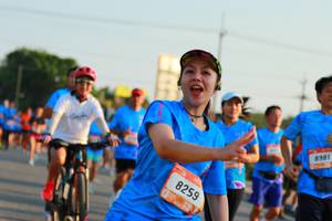 BIB: 8981, 8259
                            <button type="button" onclick="openModal(3194254)" class="btn btn-primary btn-sm float-right btn-popup" data-toggle="modal" data-target=".modal-high-quality">
                        <i class="fas fa-shopping-cart"></i> Add to Cart
                    </button>
                                            <button type="button" onclick="isThisMe(3194254, true)" class="btn btn-success btn-sm float-right btn-popup btn-isme hidden" data-toggle="tooltip" data-placement="bottom" title="นี่คือรูปของคุณใช่ไหม คลิกที่นี่เพื่อเอาเข้าอัลบั้ม">
                        <i class="fas fa-plus"></i> Add to album
                    </button>
                    <button type="button" onclick="isThisMe(3194254, false)" class="btn btn-warning btn-sm float-right btn-popup btn-isnotme hidden">
                        <i class="fas fa-ban"></i> Remove from album
                    </button>