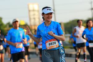 BIB: 8828
                            <button type="button" onclick="openModal(3193470)" class="btn btn-primary btn-sm float-right btn-popup" data-toggle="modal" data-target=".modal-high-quality">
                        <i class="fas fa-shopping-cart"></i> Add to Cart
                    </button>
                                            <button type="button" onclick="isThisMe(3193470, true)" class="btn btn-success btn-sm float-right btn-popup btn-isme hidden" data-toggle="tooltip" data-placement="bottom" title="นี่คือรูปของคุณใช่ไหม คลิกที่นี่เพื่อเอาเข้าอัลบั้ม">
                        <i class="fas fa-plus"></i> Add to album
                    </button>
                    <button type="button" onclick="isThisMe(3193470, false)" class="btn btn-warning btn-sm float-right btn-popup btn-isnotme hidden">
                        <i class="fas fa-ban"></i> Remove from album
                    </button>