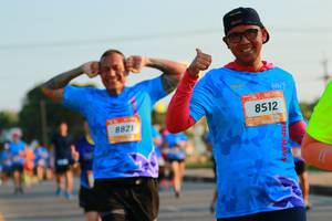 BIB: 8512, 8821
                            <button type="button" onclick="openModal(3193671)" class="btn btn-primary btn-sm float-right btn-popup" data-toggle="modal" data-target=".modal-high-quality">
                        <i class="fas fa-shopping-cart"></i> Add to Cart
                    </button>
                                            <button type="button" onclick="isThisMe(3193671, true)" class="btn btn-success btn-sm float-right btn-popup btn-isme hidden" data-toggle="tooltip" data-placement="bottom" title="นี่คือรูปของคุณใช่ไหม คลิกที่นี่เพื่อเอาเข้าอัลบั้ม">
                        <i class="fas fa-plus"></i> Add to album
                    </button>
                    <button type="button" onclick="isThisMe(3193671, false)" class="btn btn-warning btn-sm float-right btn-popup btn-isnotme hidden">
                        <i class="fas fa-ban"></i> Remove from album
                    </button>