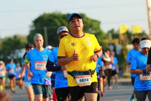 BIB: 9824
                            <button type="button" onclick="openModal(3194122)" class="btn btn-primary btn-sm float-right btn-popup" data-toggle="modal" data-target=".modal-high-quality">
                        <i class="fas fa-shopping-cart"></i> Add to Cart
                    </button>
                                            <button type="button" onclick="isThisMe(3194122, true)" class="btn btn-success btn-sm float-right btn-popup btn-isme hidden" data-toggle="tooltip" data-placement="bottom" title="นี่คือรูปของคุณใช่ไหม คลิกที่นี่เพื่อเอาเข้าอัลบั้ม">
                        <i class="fas fa-plus"></i> Add to album
                    </button>
                    <button type="button" onclick="isThisMe(3194122, false)" class="btn btn-warning btn-sm float-right btn-popup btn-isnotme hidden">
                        <i class="fas fa-ban"></i> Remove from album
                    </button>