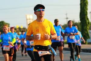 BIB: 074, 914
                            <button type="button" onclick="openModal(3194516)" class="btn btn-primary btn-sm float-right btn-popup" data-toggle="modal" data-target=".modal-high-quality">
                        <i class="fas fa-shopping-cart"></i> Add to Cart
                    </button>
                                            <button type="button" onclick="isThisMe(3194516, true)" class="btn btn-success btn-sm float-right btn-popup btn-isme hidden" data-toggle="tooltip" data-placement="bottom" title="นี่คือรูปของคุณใช่ไหม คลิกที่นี่เพื่อเอาเข้าอัลบั้ม">
                        <i class="fas fa-plus"></i> Add to album
                    </button>
                    <button type="button" onclick="isThisMe(3194516, false)" class="btn btn-warning btn-sm float-right btn-popup btn-isnotme hidden">
                        <i class="fas fa-ban"></i> Remove from album
                    </button>