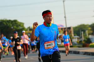 BIB: 8063
                            <button type="button" onclick="openModal(3194367)" class="btn btn-primary btn-sm float-right btn-popup" data-toggle="modal" data-target=".modal-high-quality">
                        <i class="fas fa-shopping-cart"></i> Add to Cart
                    </button>
                                            <button type="button" onclick="isThisMe(3194367, true)" class="btn btn-success btn-sm float-right btn-popup btn-isme hidden" data-toggle="tooltip" data-placement="bottom" title="นี่คือรูปของคุณใช่ไหม คลิกที่นี่เพื่อเอาเข้าอัลบั้ม">
                        <i class="fas fa-plus"></i> Add to album
                    </button>
                    <button type="button" onclick="isThisMe(3194367, false)" class="btn btn-warning btn-sm float-right btn-popup btn-isnotme hidden">
                        <i class="fas fa-ban"></i> Remove from album
                    </button>