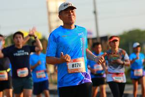 BIB: 8178
                            <button type="button" onclick="openModal(3193474)" class="btn btn-primary btn-sm float-right btn-popup" data-toggle="modal" data-target=".modal-high-quality">
                        <i class="fas fa-shopping-cart"></i> Add to Cart
                    </button>
                                            <button type="button" onclick="isThisMe(3193474, true)" class="btn btn-success btn-sm float-right btn-popup btn-isme hidden" data-toggle="tooltip" data-placement="bottom" title="นี่คือรูปของคุณใช่ไหม คลิกที่นี่เพื่อเอาเข้าอัลบั้ม">
                        <i class="fas fa-plus"></i> Add to album
                    </button>
                    <button type="button" onclick="isThisMe(3193474, false)" class="btn btn-warning btn-sm float-right btn-popup btn-isnotme hidden">
                        <i class="fas fa-ban"></i> Remove from album
                    </button>