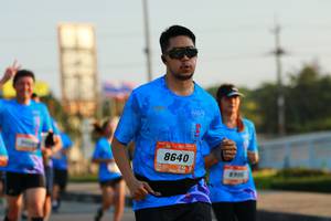 BIB: 8640
                            <button type="button" onclick="openModal(3193422)" class="btn btn-primary btn-sm float-right btn-popup" data-toggle="modal" data-target=".modal-high-quality">
                        <i class="fas fa-shopping-cart"></i> Add to Cart
                    </button>
                                            <button type="button" onclick="isThisMe(3193422, true)" class="btn btn-success btn-sm float-right btn-popup btn-isme hidden" data-toggle="tooltip" data-placement="bottom" title="นี่คือรูปของคุณใช่ไหม คลิกที่นี่เพื่อเอาเข้าอัลบั้ม">
                        <i class="fas fa-plus"></i> Add to album
                    </button>
                    <button type="button" onclick="isThisMe(3193422, false)" class="btn btn-warning btn-sm float-right btn-popup btn-isnotme hidden">
                        <i class="fas fa-ban"></i> Remove from album
                    </button>