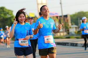 BIB: 828, 8284
                            <button type="button" onclick="openModal(3193530)" class="btn btn-primary btn-sm float-right btn-popup" data-toggle="modal" data-target=".modal-high-quality">
                        <i class="fas fa-shopping-cart"></i> Add to Cart
                    </button>
                                            <button type="button" onclick="isThisMe(3193530, true)" class="btn btn-success btn-sm float-right btn-popup btn-isme hidden" data-toggle="tooltip" data-placement="bottom" title="นี่คือรูปของคุณใช่ไหม คลิกที่นี่เพื่อเอาเข้าอัลบั้ม">
                        <i class="fas fa-plus"></i> Add to album
                    </button>
                    <button type="button" onclick="isThisMe(3193530, false)" class="btn btn-warning btn-sm float-right btn-popup btn-isnotme hidden">
                        <i class="fas fa-ban"></i> Remove from album
                    </button>