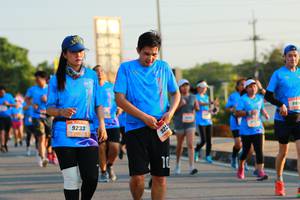 BIB: 9233
                            <button type="button" onclick="openModal(3197980)" class="btn btn-primary btn-sm float-right btn-popup" data-toggle="modal" data-target=".modal-high-quality">
                        <i class="fas fa-shopping-cart"></i> Add to Cart
                    </button>
                                            <button type="button" onclick="isThisMe(3197980, true)" class="btn btn-success btn-sm float-right btn-popup btn-isme hidden" data-toggle="tooltip" data-placement="bottom" title="นี่คือรูปของคุณใช่ไหม คลิกที่นี่เพื่อเอาเข้าอัลบั้ม">
                        <i class="fas fa-plus"></i> Add to album
                    </button>
                    <button type="button" onclick="isThisMe(3197980, false)" class="btn btn-warning btn-sm float-right btn-popup btn-isnotme hidden">
                        <i class="fas fa-ban"></i> Remove from album
                    </button>