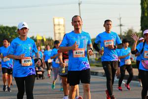 BIB: 8933, 8394, 8395
                            <button type="button" onclick="openModal(3198269)" class="btn btn-primary btn-sm float-right btn-popup" data-toggle="modal" data-target=".modal-high-quality">
                        <i class="fas fa-shopping-cart"></i> Add to Cart
                    </button>
                                            <button type="button" onclick="isThisMe(3198269, true)" class="btn btn-success btn-sm float-right btn-popup btn-isme hidden" data-toggle="tooltip" data-placement="bottom" title="นี่คือรูปของคุณใช่ไหม คลิกที่นี่เพื่อเอาเข้าอัลบั้ม">
                        <i class="fas fa-plus"></i> Add to album
                    </button>
                    <button type="button" onclick="isThisMe(3198269, false)" class="btn btn-warning btn-sm float-right btn-popup btn-isnotme hidden">
                        <i class="fas fa-ban"></i> Remove from album
                    </button>