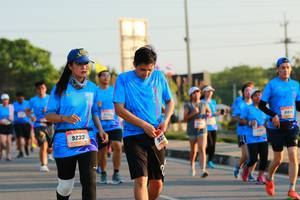 BIB: 9233
                            <button type="button" onclick="openModal(3197970)" class="btn btn-primary btn-sm float-right btn-popup" data-toggle="modal" data-target=".modal-high-quality">
                        <i class="fas fa-shopping-cart"></i> Add to Cart
                    </button>
                                            <button type="button" onclick="isThisMe(3197970, true)" class="btn btn-success btn-sm float-right btn-popup btn-isme hidden" data-toggle="tooltip" data-placement="bottom" title="นี่คือรูปของคุณใช่ไหม คลิกที่นี่เพื่อเอาเข้าอัลบั้ม">
                        <i class="fas fa-plus"></i> Add to album
                    </button>
                    <button type="button" onclick="isThisMe(3197970, false)" class="btn btn-warning btn-sm float-right btn-popup btn-isnotme hidden">
                        <i class="fas fa-ban"></i> Remove from album
                    </button>