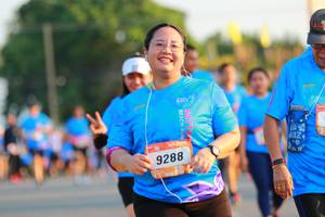 BIB: 9288
                            <button type="button" onclick="openModal(3198934)" class="btn btn-primary btn-sm float-right btn-popup" data-toggle="modal" data-target=".modal-high-quality">
                        <i class="fas fa-shopping-cart"></i> Add to Cart
                    </button>
                                            <button type="button" onclick="isThisMe(3198934, true)" class="btn btn-success btn-sm float-right btn-popup btn-isme hidden" data-toggle="tooltip" data-placement="bottom" title="นี่คือรูปของคุณใช่ไหม คลิกที่นี่เพื่อเอาเข้าอัลบั้ม">
                        <i class="fas fa-plus"></i> Add to album
                    </button>
                    <button type="button" onclick="isThisMe(3198934, false)" class="btn btn-warning btn-sm float-right btn-popup btn-isnotme hidden">
                        <i class="fas fa-ban"></i> Remove from album
                    </button>
