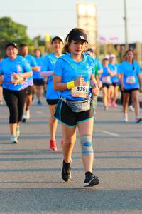 BIB: 8361
                            <button type="button" onclick="openModal(3198138)" class="btn btn-primary btn-sm float-right btn-popup" data-toggle="modal" data-target=".modal-high-quality">
                        <i class="fas fa-shopping-cart"></i> Add to Cart
                    </button>
                                            <button type="button" onclick="isThisMe(3198138, true)" class="btn btn-success btn-sm float-right btn-popup btn-isme hidden" data-toggle="tooltip" data-placement="bottom" title="นี่คือรูปของคุณใช่ไหม คลิกที่นี่เพื่อเอาเข้าอัลบั้ม">
                        <i class="fas fa-plus"></i> Add to album
                    </button>
                    <button type="button" onclick="isThisMe(3198138, false)" class="btn btn-warning btn-sm float-right btn-popup btn-isnotme hidden">
                        <i class="fas fa-ban"></i> Remove from album
                    </button>