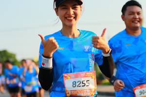 BIB: 8255
                            <button type="button" onclick="openModal(3198377)" class="btn btn-primary btn-sm float-right btn-popup" data-toggle="modal" data-target=".modal-high-quality">
                        <i class="fas fa-shopping-cart"></i> Add to Cart
                    </button>
                                            <button type="button" onclick="isThisMe(3198377, true)" class="btn btn-success btn-sm float-right btn-popup btn-isme hidden" data-toggle="tooltip" data-placement="bottom" title="นี่คือรูปของคุณใช่ไหม คลิกที่นี่เพื่อเอาเข้าอัลบั้ม">
                        <i class="fas fa-plus"></i> Add to album
                    </button>
                    <button type="button" onclick="isThisMe(3198377, false)" class="btn btn-warning btn-sm float-right btn-popup btn-isnotme hidden">
                        <i class="fas fa-ban"></i> Remove from album
                    </button>