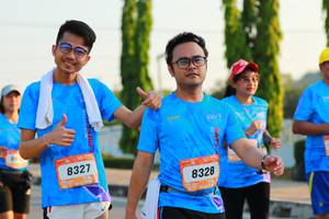 BIB: 8327, 8328
                            <button type="button" onclick="openModal(3198848)" class="btn btn-primary btn-sm float-right btn-popup" data-toggle="modal" data-target=".modal-high-quality">
                        <i class="fas fa-shopping-cart"></i> Add to Cart
                    </button>
                                            <button type="button" onclick="isThisMe(3198848, true)" class="btn btn-success btn-sm float-right btn-popup btn-isme hidden" data-toggle="tooltip" data-placement="bottom" title="นี่คือรูปของคุณใช่ไหม คลิกที่นี่เพื่อเอาเข้าอัลบั้ม">
                        <i class="fas fa-plus"></i> Add to album
                    </button>
                    <button type="button" onclick="isThisMe(3198848, false)" class="btn btn-warning btn-sm float-right btn-popup btn-isnotme hidden">
                        <i class="fas fa-ban"></i> Remove from album
                    </button>