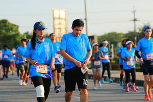 BIB: 9233
                            <button type="button" onclick="openModal(3197977)" class="btn btn-primary btn-sm float-right btn-popup" data-toggle="modal" data-target=".modal-high-quality">
                        <i class="fas fa-shopping-cart"></i> Add to Cart
                    </button>
                                            <button type="button" onclick="isThisMe(3197977, true)" class="btn btn-success btn-sm float-right btn-popup btn-isme hidden" data-toggle="tooltip" data-placement="bottom" title="นี่คือรูปของคุณใช่ไหม คลิกที่นี่เพื่อเอาเข้าอัลบั้ม">
                        <i class="fas fa-plus"></i> Add to album
                    </button>
                    <button type="button" onclick="isThisMe(3197977, false)" class="btn btn-warning btn-sm float-right btn-popup btn-isnotme hidden">
                        <i class="fas fa-ban"></i> Remove from album
                    </button>