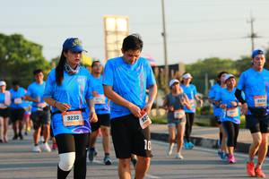 BIB: 9233
                            <button type="button" onclick="openModal(3197974)" class="btn btn-primary btn-sm float-right btn-popup" data-toggle="modal" data-target=".modal-high-quality">
                        <i class="fas fa-shopping-cart"></i> Add to Cart
                    </button>
                                            <button type="button" onclick="isThisMe(3197974, true)" class="btn btn-success btn-sm float-right btn-popup btn-isme hidden" data-toggle="tooltip" data-placement="bottom" title="นี่คือรูปของคุณใช่ไหม คลิกที่นี่เพื่อเอาเข้าอัลบั้ม">
                        <i class="fas fa-plus"></i> Add to album
                    </button>
                    <button type="button" onclick="isThisMe(3197974, false)" class="btn btn-warning btn-sm float-right btn-popup btn-isnotme hidden">
                        <i class="fas fa-ban"></i> Remove from album
                    </button>