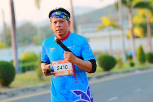 BIB: 9410
                            <button type="button" onclick="openModal(3328655)" class="btn btn-primary btn-sm float-right btn-popup" data-toggle="modal" data-target=".modal-high-quality">
                        <i class="fas fa-shopping-cart"></i> Add to Cart
                    </button>
                                            <button type="button" onclick="isThisMe(3328655, true)" class="btn btn-success btn-sm float-right btn-popup btn-isme hidden" data-toggle="tooltip" data-placement="bottom" title="นี่คือรูปของคุณใช่ไหม คลิกที่นี่เพื่อเอาเข้าอัลบั้ม">
                        <i class="fas fa-plus"></i> Add to album
                    </button>
                    <button type="button" onclick="isThisMe(3328655, false)" class="btn btn-warning btn-sm float-right btn-popup btn-isnotme hidden">
                        <i class="fas fa-ban"></i> Remove from album
                    </button>