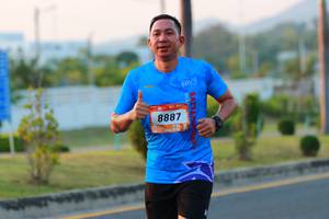 BIB: 8887
                            <button type="button" onclick="openModal(3327325)" class="btn btn-primary btn-sm float-right btn-popup" data-toggle="modal" data-target=".modal-high-quality">
                        <i class="fas fa-shopping-cart"></i> Add to Cart
                    </button>
                                            <button type="button" onclick="isThisMe(3327325, true)" class="btn btn-success btn-sm float-right btn-popup btn-isme hidden" data-toggle="tooltip" data-placement="bottom" title="นี่คือรูปของคุณใช่ไหม คลิกที่นี่เพื่อเอาเข้าอัลบั้ม">
                        <i class="fas fa-plus"></i> Add to album
                    </button>
                    <button type="button" onclick="isThisMe(3327325, false)" class="btn btn-warning btn-sm float-right btn-popup btn-isnotme hidden">
                        <i class="fas fa-ban"></i> Remove from album
                    </button>