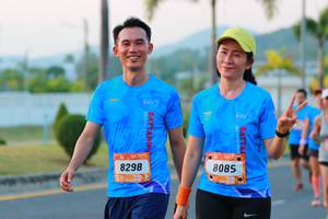 BIB: 8298, 8085
                            <button type="button" onclick="openModal(3327510)" class="btn btn-primary btn-sm float-right btn-popup" data-toggle="modal" data-target=".modal-high-quality">
                        <i class="fas fa-shopping-cart"></i> Add to Cart
                    </button>
                                            <button type="button" onclick="isThisMe(3327510, true)" class="btn btn-success btn-sm float-right btn-popup btn-isme hidden" data-toggle="tooltip" data-placement="bottom" title="นี่คือรูปของคุณใช่ไหม คลิกที่นี่เพื่อเอาเข้าอัลบั้ม">
                        <i class="fas fa-plus"></i> Add to album
                    </button>
                    <button type="button" onclick="isThisMe(3327510, false)" class="btn btn-warning btn-sm float-right btn-popup btn-isnotme hidden">
                        <i class="fas fa-ban"></i> Remove from album
                    </button>