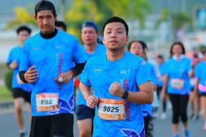 BIB: 8168, 9825
                            <button type="button" onclick="openModal(3327514)" class="btn btn-primary btn-sm float-right btn-popup" data-toggle="modal" data-target=".modal-high-quality">
                        <i class="fas fa-shopping-cart"></i> Add to Cart
                    </button>
                                            <button type="button" onclick="isThisMe(3327514, true)" class="btn btn-success btn-sm float-right btn-popup btn-isme hidden" data-toggle="tooltip" data-placement="bottom" title="นี่คือรูปของคุณใช่ไหม คลิกที่นี่เพื่อเอาเข้าอัลบั้ม">
                        <i class="fas fa-plus"></i> Add to album
                    </button>
                    <button type="button" onclick="isThisMe(3327514, false)" class="btn btn-warning btn-sm float-right btn-popup btn-isnotme hidden">
                        <i class="fas fa-ban"></i> Remove from album
                    </button>