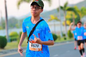 BIB: 8570
                            <button type="button" onclick="openModal(3328660)" class="btn btn-primary btn-sm float-right btn-popup" data-toggle="modal" data-target=".modal-high-quality">
                        <i class="fas fa-shopping-cart"></i> Add to Cart
                    </button>
                                            <button type="button" onclick="isThisMe(3328660, true)" class="btn btn-success btn-sm float-right btn-popup btn-isme hidden" data-toggle="tooltip" data-placement="bottom" title="นี่คือรูปของคุณใช่ไหม คลิกที่นี่เพื่อเอาเข้าอัลบั้ม">
                        <i class="fas fa-plus"></i> Add to album
                    </button>
                    <button type="button" onclick="isThisMe(3328660, false)" class="btn btn-warning btn-sm float-right btn-popup btn-isnotme hidden">
                        <i class="fas fa-ban"></i> Remove from album
                    </button>
