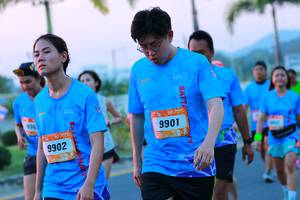 BIB: 896, 9901
                            <button type="button" onclick="openModal(3381641)" class="btn btn-primary btn-sm float-right btn-popup" data-toggle="modal" data-target=".modal-high-quality">
                        <i class="fas fa-shopping-cart"></i> Add to Cart
                    </button>
                                            <button type="button" onclick="isThisMe(3381641, true)" class="btn btn-success btn-sm float-right btn-popup btn-isme hidden" data-toggle="tooltip" data-placement="bottom" title="นี่คือรูปของคุณใช่ไหม คลิกที่นี่เพื่อเอาเข้าอัลบั้ม">
                        <i class="fas fa-plus"></i> Add to album
                    </button>
                    <button type="button" onclick="isThisMe(3381641, false)" class="btn btn-warning btn-sm float-right btn-popup btn-isnotme hidden">
                        <i class="fas fa-ban"></i> Remove from album
                    </button>