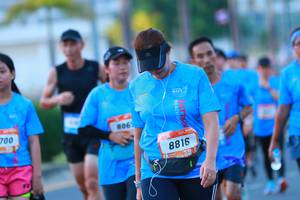 BIB: 700, 806, 8816
                            <button type="button" onclick="openModal(3382173)" class="btn btn-primary btn-sm float-right btn-popup" data-toggle="modal" data-target=".modal-high-quality">
                        <i class="fas fa-shopping-cart"></i> Add to Cart
                    </button>
                                            <button type="button" onclick="isThisMe(3382173, true)" class="btn btn-success btn-sm float-right btn-popup btn-isme hidden" data-toggle="tooltip" data-placement="bottom" title="นี่คือรูปของคุณใช่ไหม คลิกที่นี่เพื่อเอาเข้าอัลบั้ม">
                        <i class="fas fa-plus"></i> Add to album
                    </button>
                    <button type="button" onclick="isThisMe(3382173, false)" class="btn btn-warning btn-sm float-right btn-popup btn-isnotme hidden">
                        <i class="fas fa-ban"></i> Remove from album
                    </button>