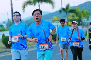 BIB: 452, 9018, 8546, 8841
                            <button type="button" onclick="openModal(3381340)" class="btn btn-primary btn-sm float-right btn-popup" data-toggle="modal" data-target=".modal-high-quality">
                        <i class="fas fa-shopping-cart"></i> Add to Cart
                    </button>
                                            <button type="button" onclick="isThisMe(3381340, true)" class="btn btn-success btn-sm float-right btn-popup btn-isme hidden" data-toggle="tooltip" data-placement="bottom" title="นี่คือรูปของคุณใช่ไหม คลิกที่นี่เพื่อเอาเข้าอัลบั้ม">
                        <i class="fas fa-plus"></i> Add to album
                    </button>
                    <button type="button" onclick="isThisMe(3381340, false)" class="btn btn-warning btn-sm float-right btn-popup btn-isnotme hidden">
                        <i class="fas fa-ban"></i> Remove from album
                    </button>