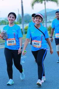BIB: 930, 9024, 9020
                            <button type="button" onclick="openModal(3381542)" class="btn btn-primary btn-sm float-right btn-popup" data-toggle="modal" data-target=".modal-high-quality">
                        <i class="fas fa-shopping-cart"></i> Add to Cart
                    </button>
                                            <button type="button" onclick="isThisMe(3381542, true)" class="btn btn-success btn-sm float-right btn-popup btn-isme hidden" data-toggle="tooltip" data-placement="bottom" title="นี่คือรูปของคุณใช่ไหม คลิกที่นี่เพื่อเอาเข้าอัลบั้ม">
                        <i class="fas fa-plus"></i> Add to album
                    </button>
                    <button type="button" onclick="isThisMe(3381542, false)" class="btn btn-warning btn-sm float-right btn-popup btn-isnotme hidden">
                        <i class="fas fa-ban"></i> Remove from album
                    </button>