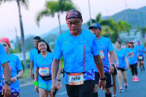 BIB: 8801, 556
                            <button type="button" onclick="openModal(3381642)" class="btn btn-primary btn-sm float-right btn-popup" data-toggle="modal" data-target=".modal-high-quality">
                        <i class="fas fa-shopping-cart"></i> Add to Cart
                    </button>
                                            <button type="button" onclick="isThisMe(3381642, true)" class="btn btn-success btn-sm float-right btn-popup btn-isme hidden" data-toggle="tooltip" data-placement="bottom" title="นี่คือรูปของคุณใช่ไหม คลิกที่นี่เพื่อเอาเข้าอัลบั้ม">
                        <i class="fas fa-plus"></i> Add to album
                    </button>
                    <button type="button" onclick="isThisMe(3381642, false)" class="btn btn-warning btn-sm float-right btn-popup btn-isnotme hidden">
                        <i class="fas fa-ban"></i> Remove from album
                    </button>