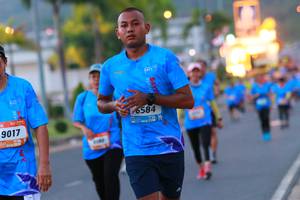 BIB: 9017, 
                            <button type="button" onclick="openModal(3384785)" class="btn btn-primary btn-sm float-right btn-popup" data-toggle="modal" data-target=".modal-high-quality">
                        <i class="fas fa-shopping-cart"></i> Add to Cart
                    </button>
                                            <button type="button" onclick="isThisMe(3384785, true)" class="btn btn-success btn-sm float-right btn-popup btn-isme hidden" data-toggle="tooltip" data-placement="bottom" title="นี่คือรูปของคุณใช่ไหม คลิกที่นี่เพื่อเอาเข้าอัลบั้ม">
                        <i class="fas fa-plus"></i> Add to album
                    </button>
                    <button type="button" onclick="isThisMe(3384785, false)" class="btn btn-warning btn-sm float-right btn-popup btn-isnotme hidden">
                        <i class="fas fa-ban"></i> Remove from album
                    </button>