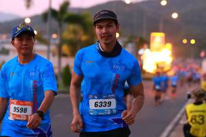 BIB: 6339, 9598
                            <button type="button" onclick="openModal(3385529)" class="btn btn-primary btn-sm float-right btn-popup" data-toggle="modal" data-target=".modal-high-quality">
                        <i class="fas fa-shopping-cart"></i> Add to Cart
                    </button>
                                            <button type="button" onclick="isThisMe(3385529, true)" class="btn btn-success btn-sm float-right btn-popup btn-isme hidden" data-toggle="tooltip" data-placement="bottom" title="นี่คือรูปของคุณใช่ไหม คลิกที่นี่เพื่อเอาเข้าอัลบั้ม">
                        <i class="fas fa-plus"></i> Add to album
                    </button>
                    <button type="button" onclick="isThisMe(3385529, false)" class="btn btn-warning btn-sm float-right btn-popup btn-isnotme hidden">
                        <i class="fas fa-ban"></i> Remove from album
                    </button>