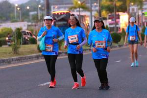 BIB: 9486, 9492, 9493
                            <button type="button" onclick="openModal(3385290)" class="btn btn-primary btn-sm float-right btn-popup" data-toggle="modal" data-target=".modal-high-quality">
                        <i class="fas fa-shopping-cart"></i> Add to Cart
                    </button>
                                            <button type="button" onclick="isThisMe(3385290, true)" class="btn btn-success btn-sm float-right btn-popup btn-isme hidden" data-toggle="tooltip" data-placement="bottom" title="นี่คือรูปของคุณใช่ไหม คลิกที่นี่เพื่อเอาเข้าอัลบั้ม">
                        <i class="fas fa-plus"></i> Add to album
                    </button>
                    <button type="button" onclick="isThisMe(3385290, false)" class="btn btn-warning btn-sm float-right btn-popup btn-isnotme hidden">
                        <i class="fas fa-ban"></i> Remove from album
                    </button>