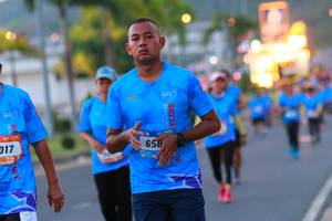 BIB: 017
                            <button type="button" onclick="openModal(3384786)" class="btn btn-primary btn-sm float-right btn-popup" data-toggle="modal" data-target=".modal-high-quality">
                        <i class="fas fa-shopping-cart"></i> Add to Cart
                    </button>
                                            <button type="button" onclick="isThisMe(3384786, true)" class="btn btn-success btn-sm float-right btn-popup btn-isme hidden" data-toggle="tooltip" data-placement="bottom" title="นี่คือรูปของคุณใช่ไหม คลิกที่นี่เพื่อเอาเข้าอัลบั้ม">
                        <i class="fas fa-plus"></i> Add to album
                    </button>
                    <button type="button" onclick="isThisMe(3384786, false)" class="btn btn-warning btn-sm float-right btn-popup btn-isnotme hidden">
                        <i class="fas fa-ban"></i> Remove from album
                    </button>