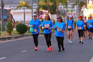 BIB: 9486, 9492
                            <button type="button" onclick="openModal(3385273)" class="btn btn-primary btn-sm float-right btn-popup" data-toggle="modal" data-target=".modal-high-quality">
                        <i class="fas fa-shopping-cart"></i> Add to Cart
                    </button>
                                            <button type="button" onclick="isThisMe(3385273, true)" class="btn btn-success btn-sm float-right btn-popup btn-isme hidden" data-toggle="tooltip" data-placement="bottom" title="นี่คือรูปของคุณใช่ไหม คลิกที่นี่เพื่อเอาเข้าอัลบั้ม">
                        <i class="fas fa-plus"></i> Add to album
                    </button>
                    <button type="button" onclick="isThisMe(3385273, false)" class="btn btn-warning btn-sm float-right btn-popup btn-isnotme hidden">
                        <i class="fas fa-ban"></i> Remove from album
                    </button>