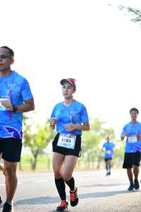 BIB: 385
                            <button type="button" onclick="openModal(3393754)" class="btn btn-primary btn-sm float-right btn-popup" data-toggle="modal" data-target=".modal-high-quality">
                        <i class="fas fa-shopping-cart"></i> Add to Cart
                    </button>
                                            <button type="button" onclick="isThisMe(3393754, true)" class="btn btn-success btn-sm float-right btn-popup btn-isme hidden" data-toggle="tooltip" data-placement="bottom" title="นี่คือรูปของคุณใช่ไหม คลิกที่นี่เพื่อเอาเข้าอัลบั้ม">
                        <i class="fas fa-plus"></i> Add to album
                    </button>
                    <button type="button" onclick="isThisMe(3393754, false)" class="btn btn-warning btn-sm float-right btn-popup btn-isnotme hidden">
                        <i class="fas fa-ban"></i> Remove from album
                    </button>